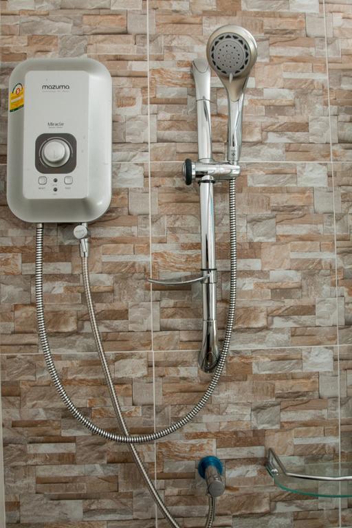 Phant At Thalang Service Apartment Exterior foto